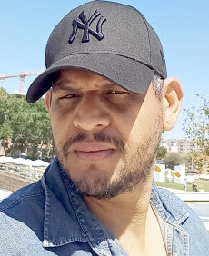 <strong>Michael R.</strong>